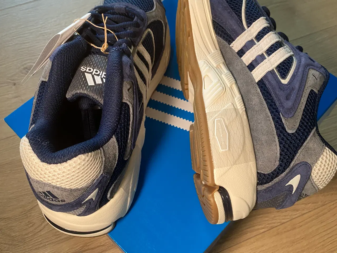 Billede 3 - Adidas Response CL