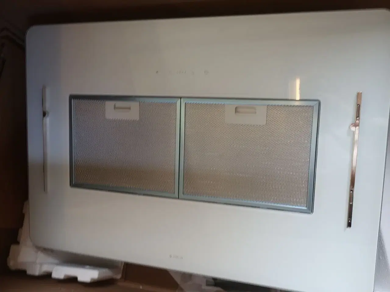 Billede 1 - Emhætte ELICA BELT WH/F/80 (ubrugt)