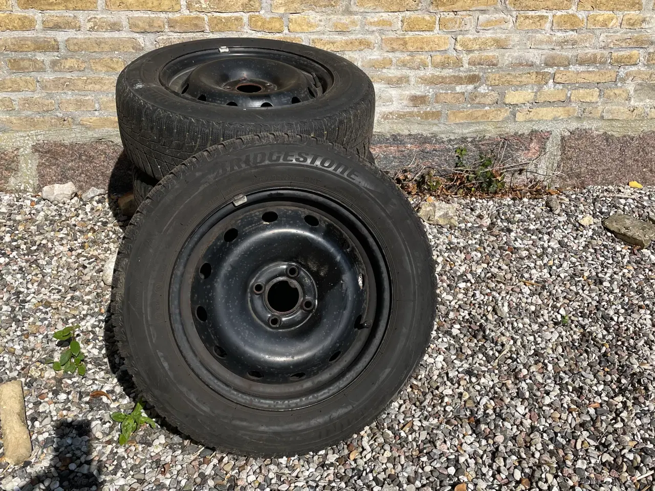 Billede 1 - Bridgestone vinter dæk med fælge 