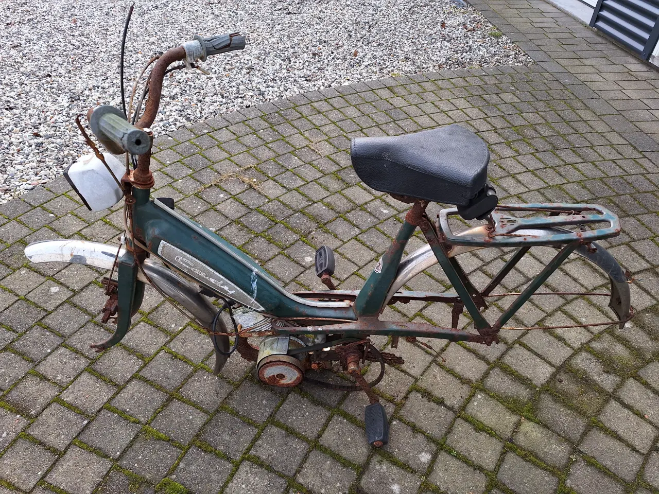 Billede 4 - Cady knallert 