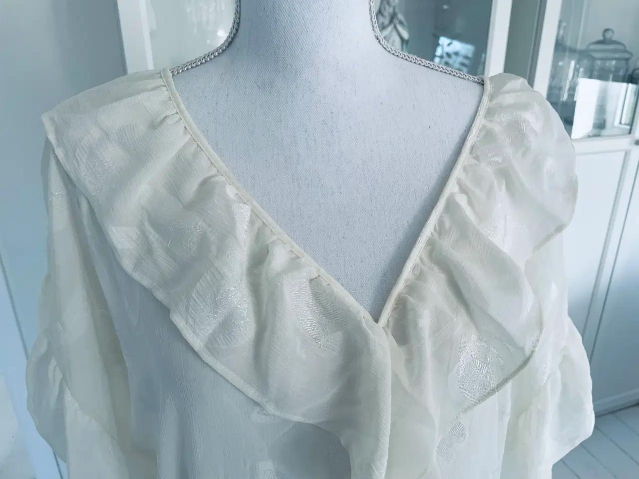 Billede 2 - Smuk kjole i god stand 