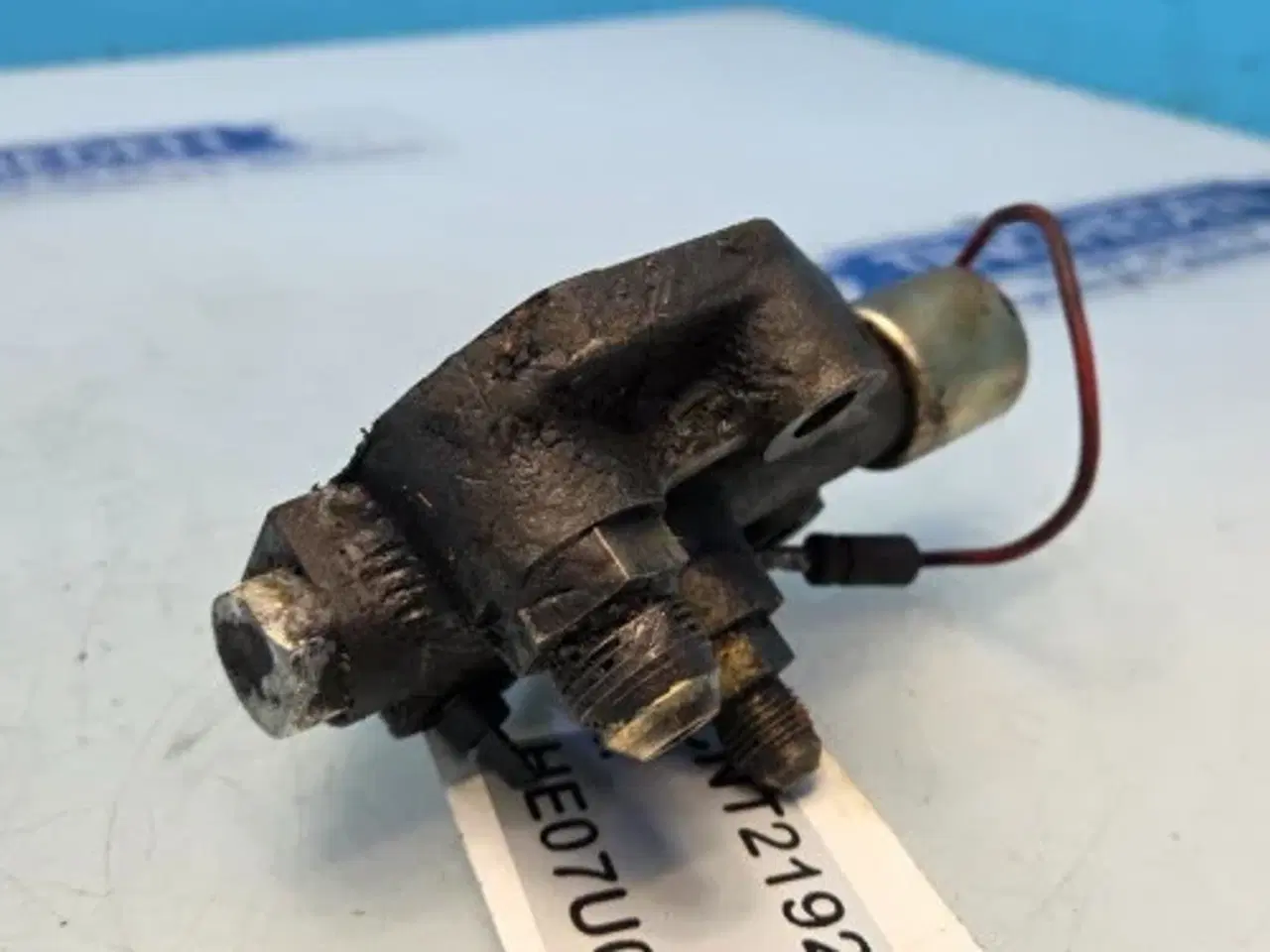 Billede 10 - Ford 8210 Ventil til DualPower 83960469