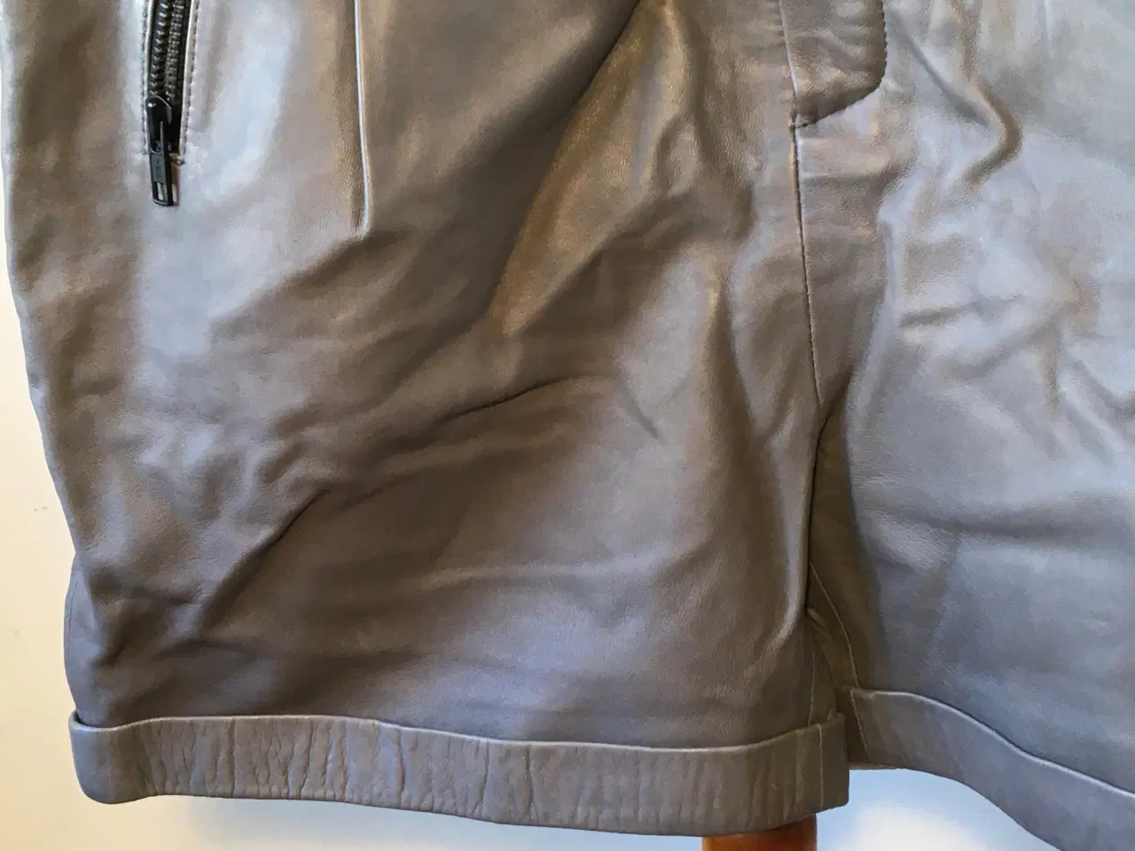 Billede 3 - Won Hundred, skind-shorts, str S