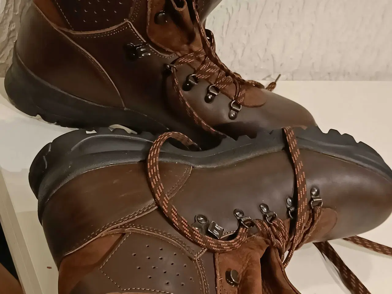 Billede 4 - Salomon 45str 