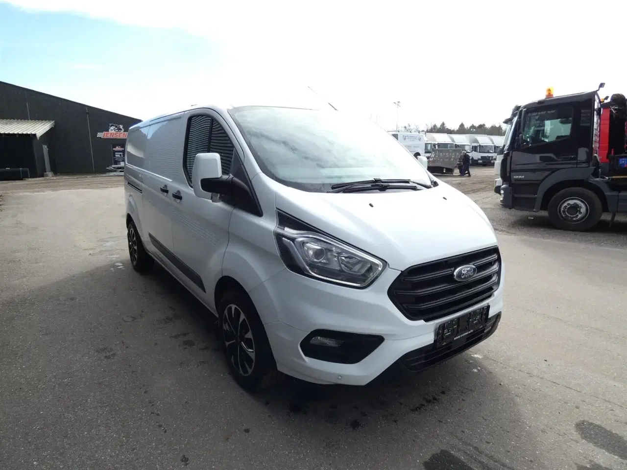Billede 4 - Ford Transit Custom 300 L2H1 2,0 TDCi Trend 170HK Van 6g Aut.