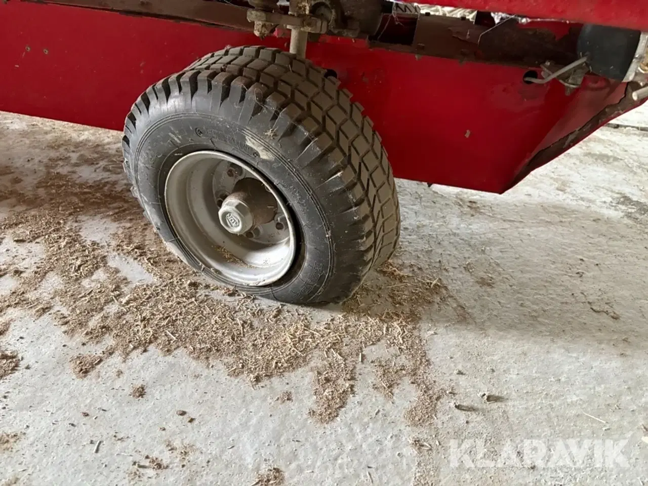 Billede 10 - Kirkegårdstruck Htf E303