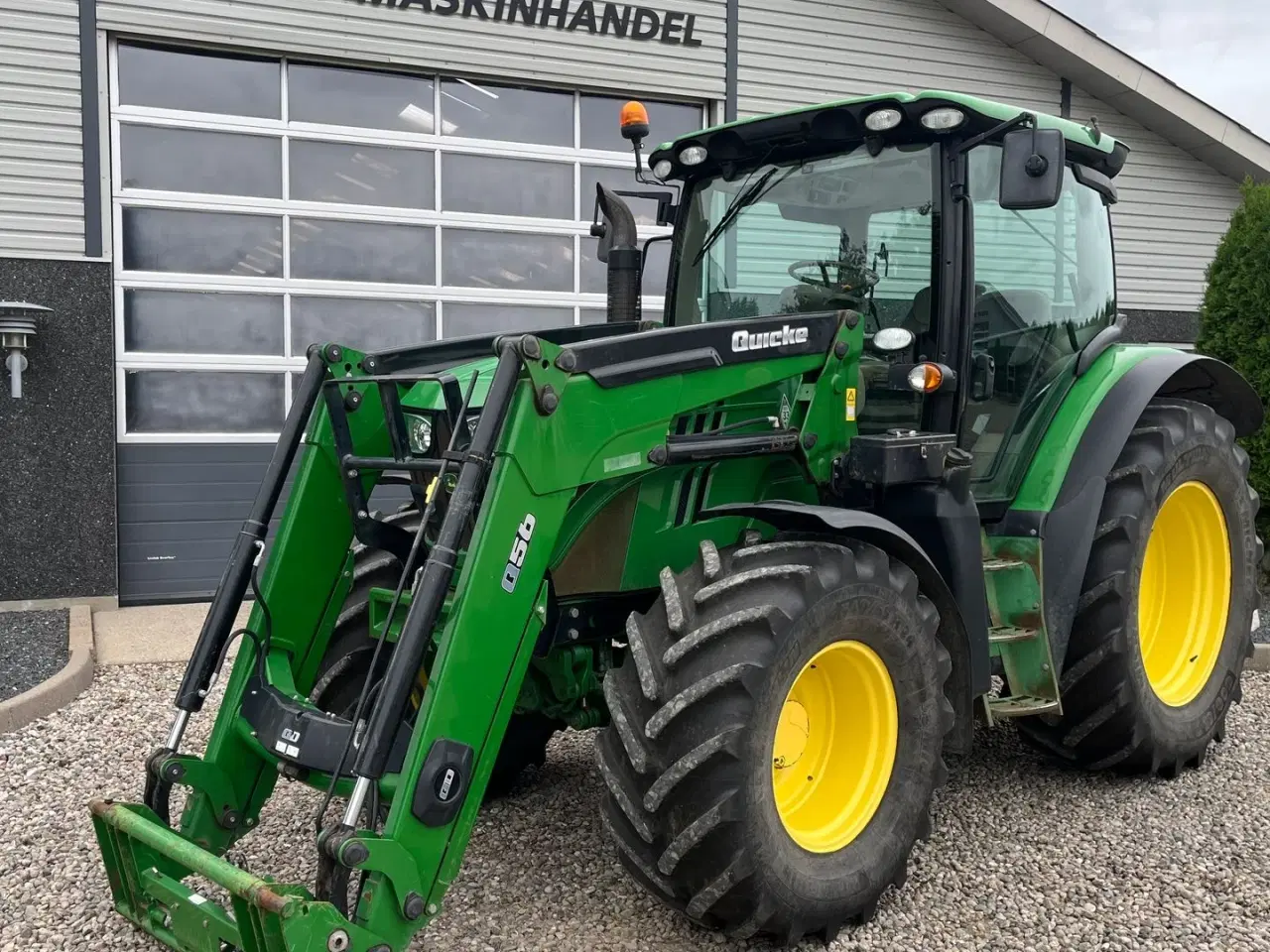 Billede 2 - John Deere 6115R Med frontlæsser og krybegear