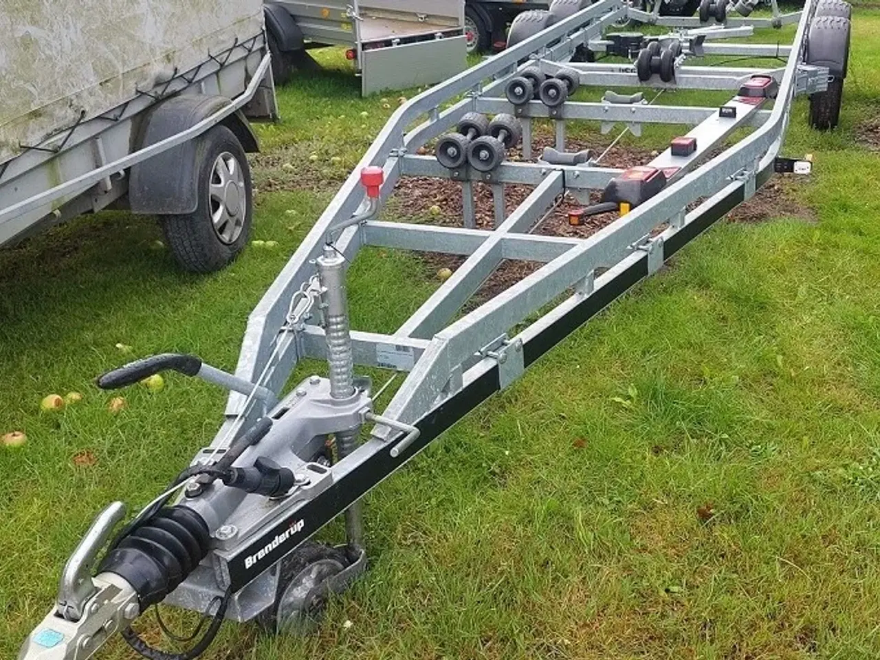 Billede 1 - Brenderup Bådtrailer 26350X TB SR 3500kg år 2022