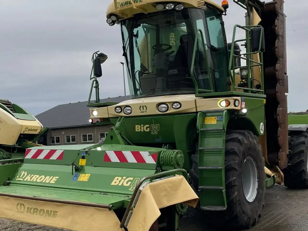 Billede 1 - KRONE BiG M 420 med snegle