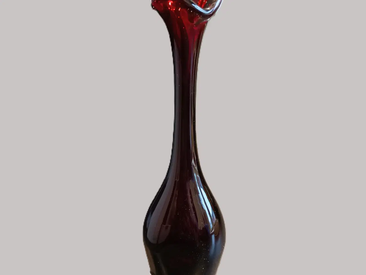 Billede 4 - Borne Augustsson C37 300 - rubinrød trompet vase