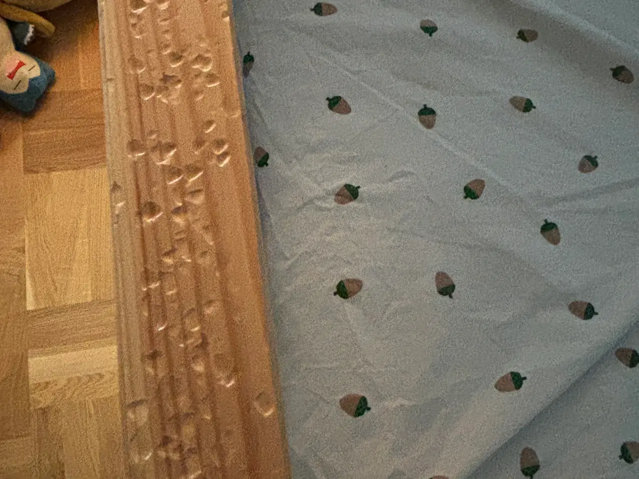 Billede 3 - Ikea Kura børneseng inkl madras og havhimmel