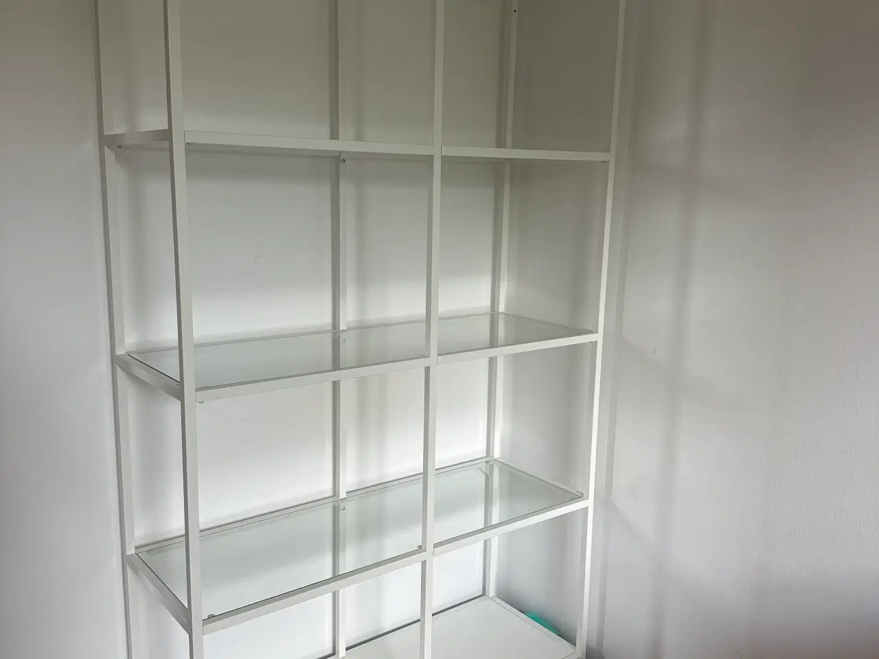 Billede 1 - Flot Glas reol 