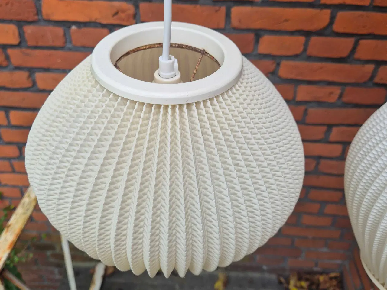 Billede 3 - To smukke Pearl Shade i hvid