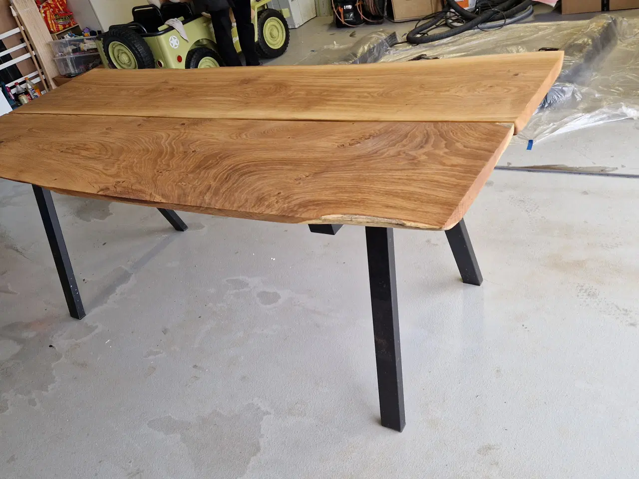 Billede 2 - Plankebord I massive Eg