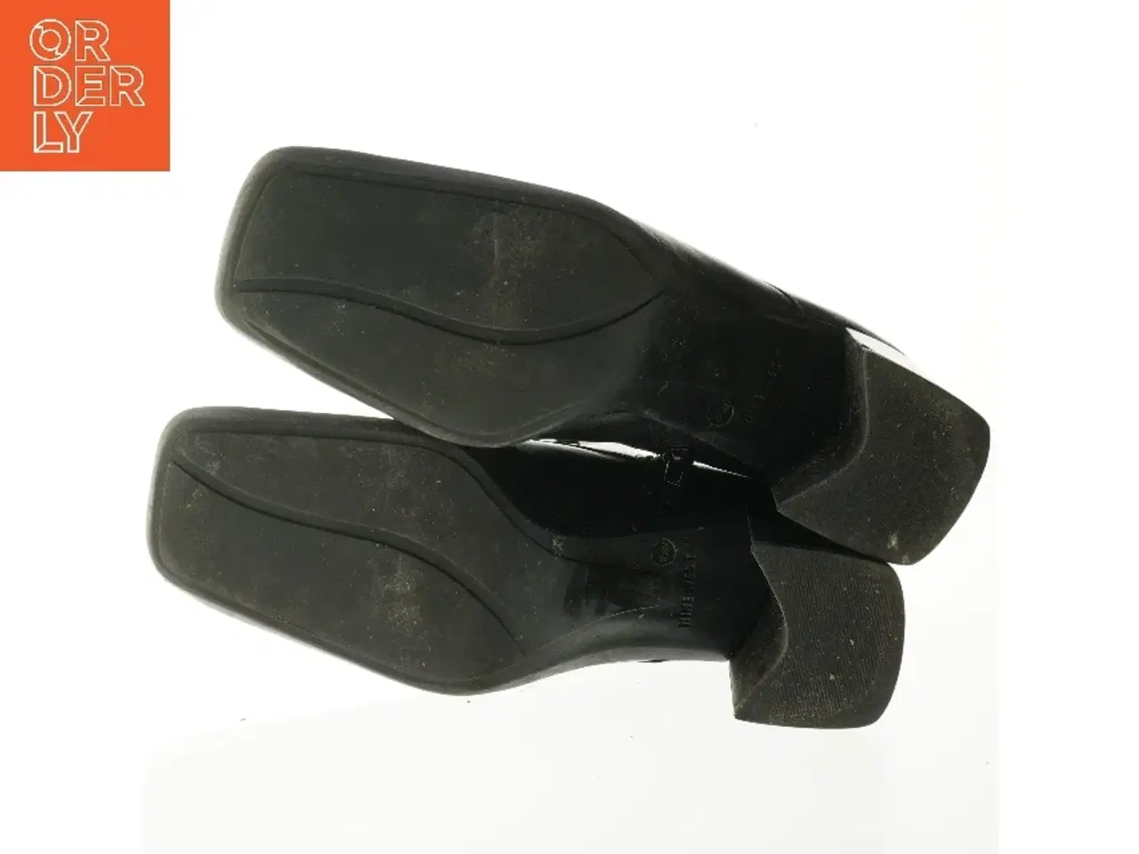 Billede 4 - Sorte snørestøvletter fra Nine West (str. 8,5 )