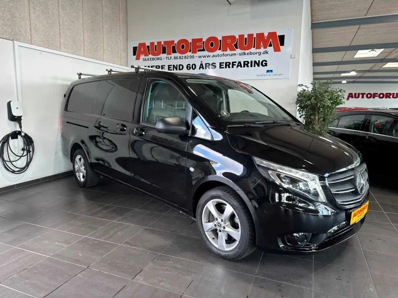 Billede 1 - Mercedes Vito 119 2,0 CDi Kassevogn Complete aut. L RWD