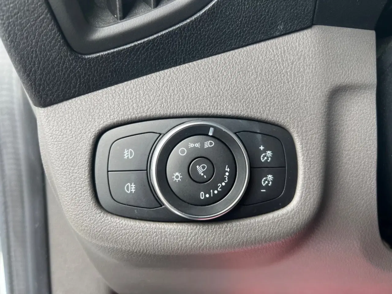 Billede 27 - Ford Transit Connect 1,5 TDCi 100 Trend kort