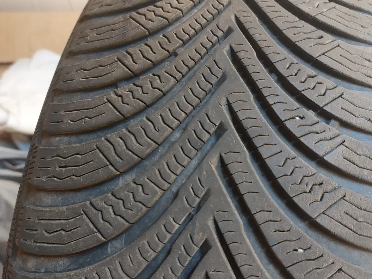 Billede 5 - Original Peugeot 3008 alufælge med vinterdæk