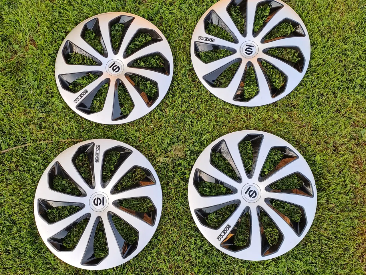 Billede 4 - Hjulkapsler 16" Sparco