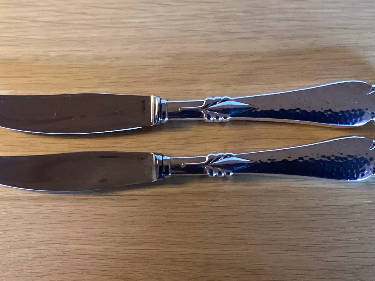 Billede 1 - Sølvplet Knive til bestikket “Freja”, pris pr