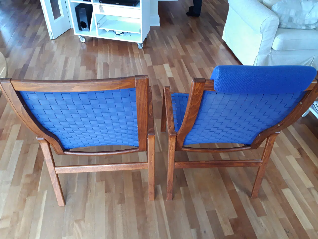 Billede 3 - Gjorde stole sælges