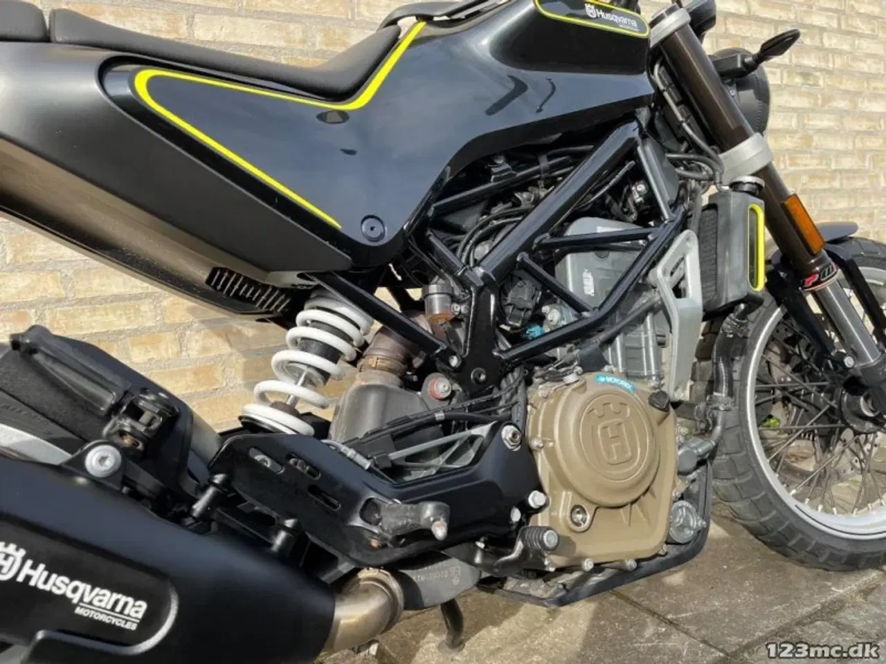 Billede 6 - Husqvarna Svartpilen 401