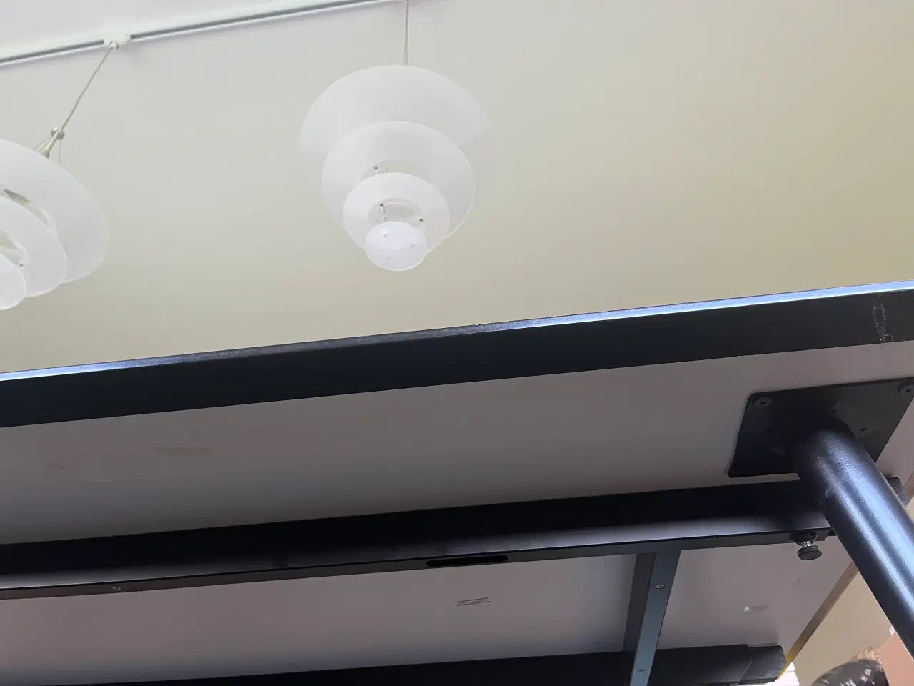 Billede 3 - Stort flot hvidt spisebord