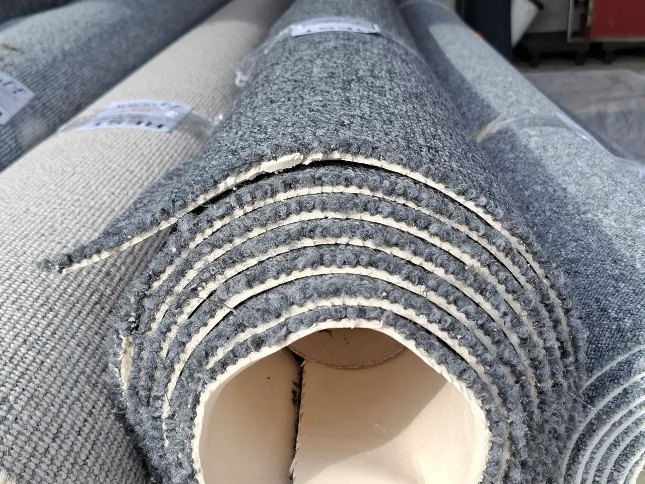 Billede 2 - Gulvtæppe Rester