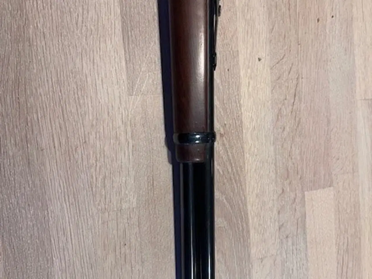 Billede 2 - WINCHESTER MODEL 94AE, bøjlespænder i KAL .44 REM 