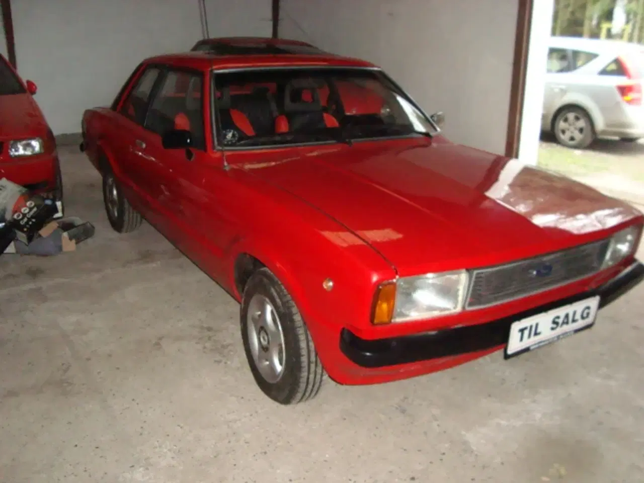 Billede 4 - FIN RØD FORD TAUNUS V6"harry"