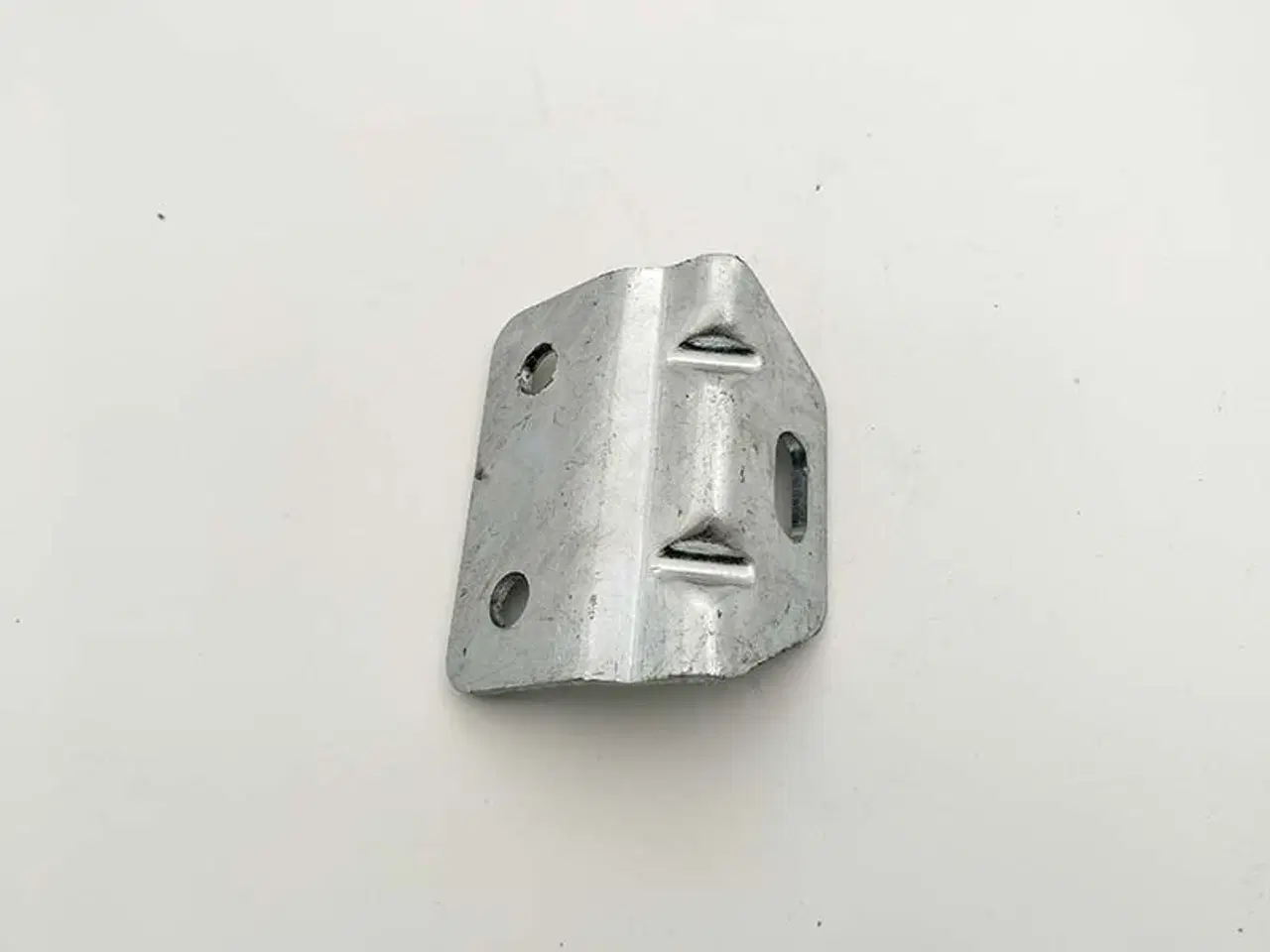 Billede 2 - Beslag til triangel udv. D350
