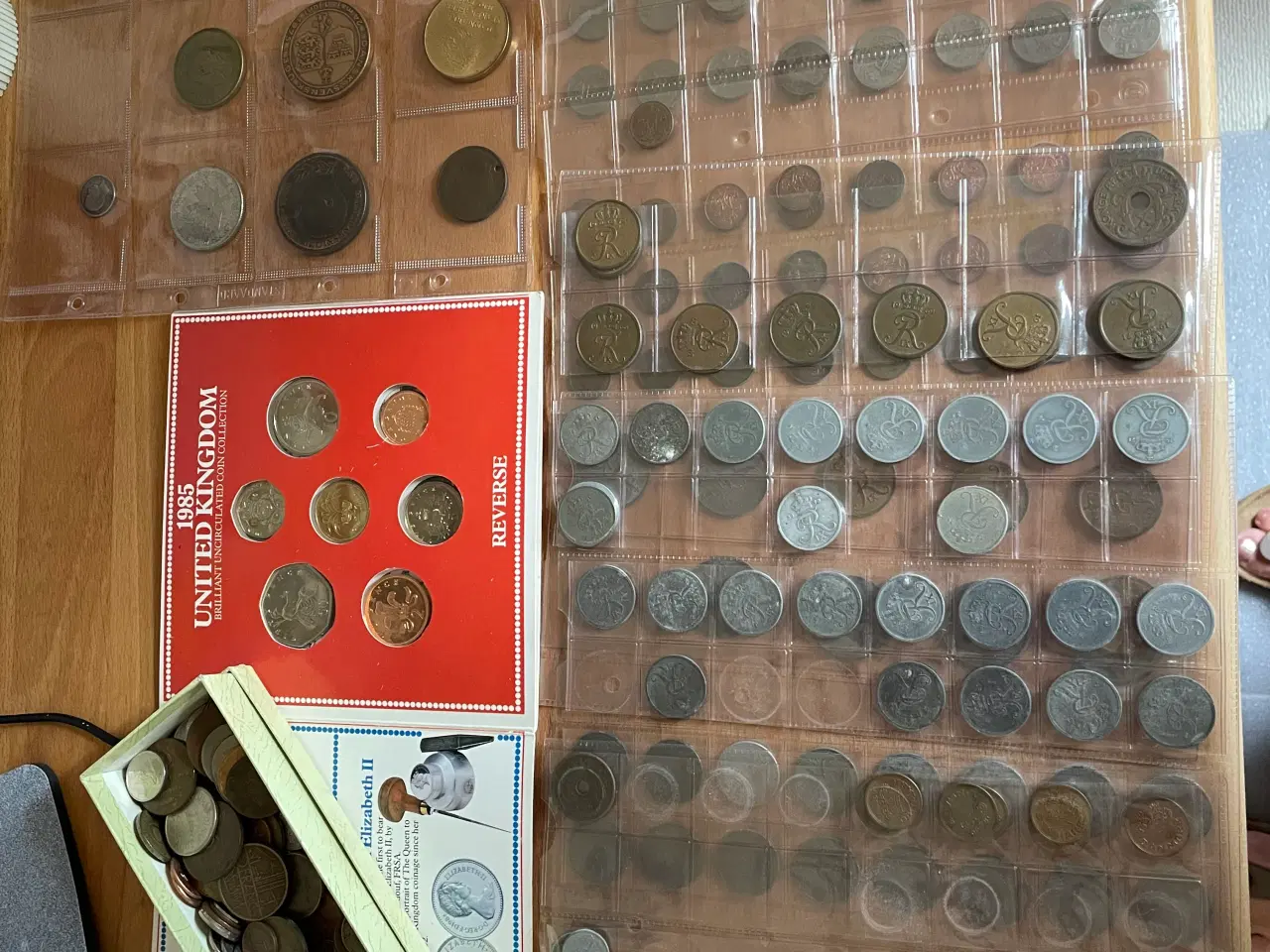 Billede 1 - Lille møntsamling