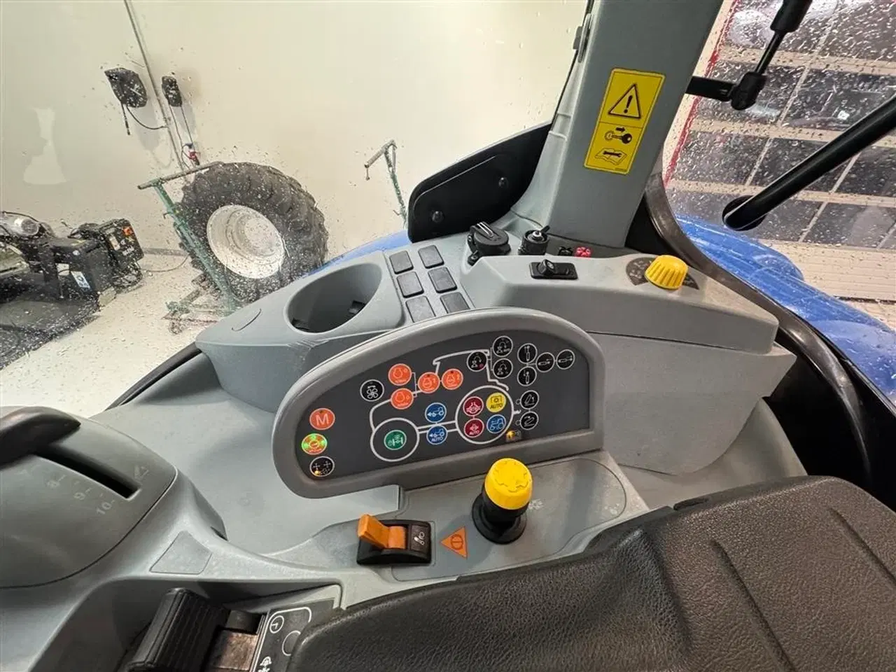 Billede 17 - New Holland T7.315 HD KUN 4400 TIMER OG MED AUTOSTYRING!