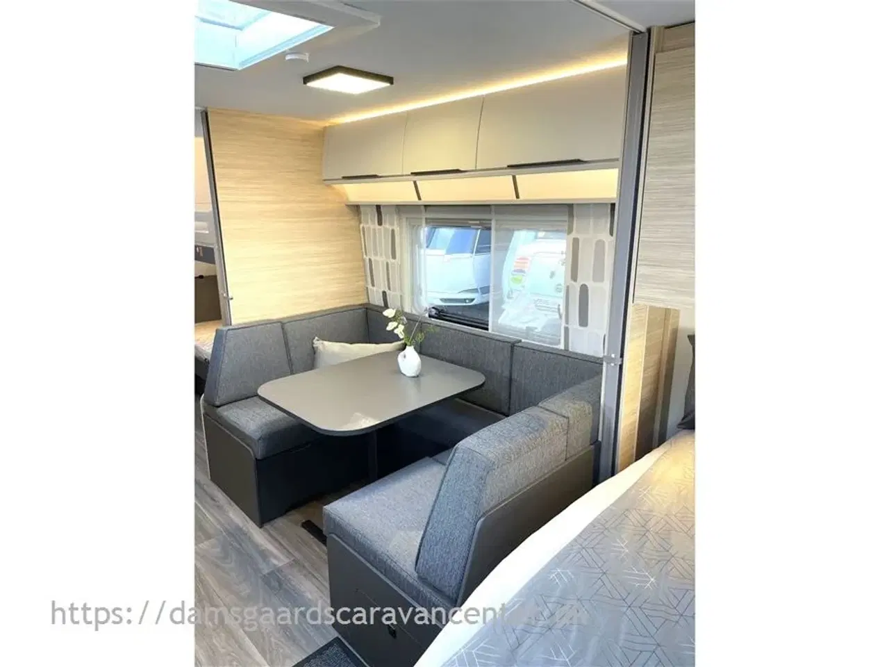 Billede 10 - 2026 - Fendt Apero 560 SKM   Dobbeltseng-Køjer-Combi E-Gulvtemp.