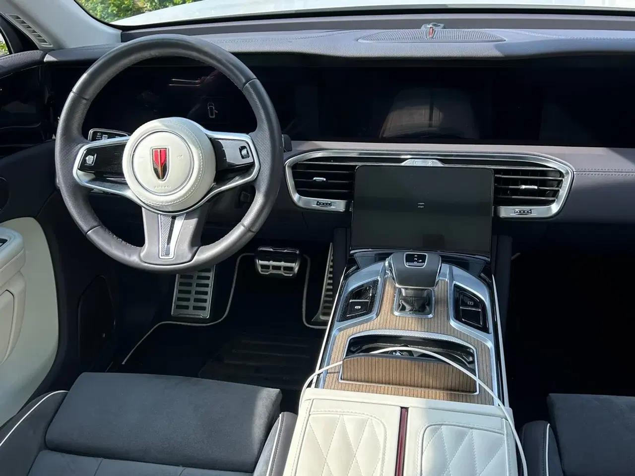 Billede 7 - Hongqi E-HS9 84 Comfort