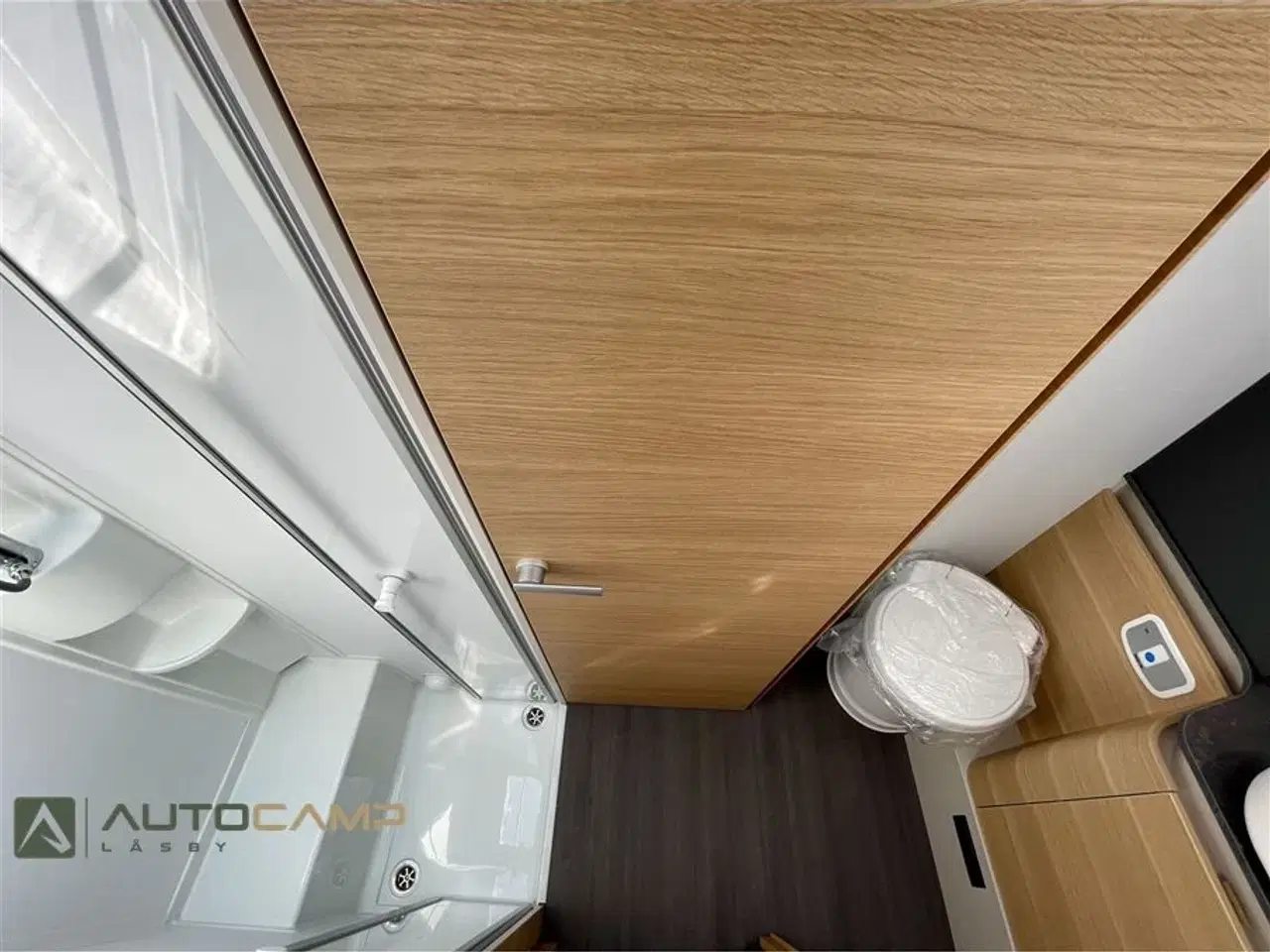 Billede 12 - 2026 - Adria Matrix M670