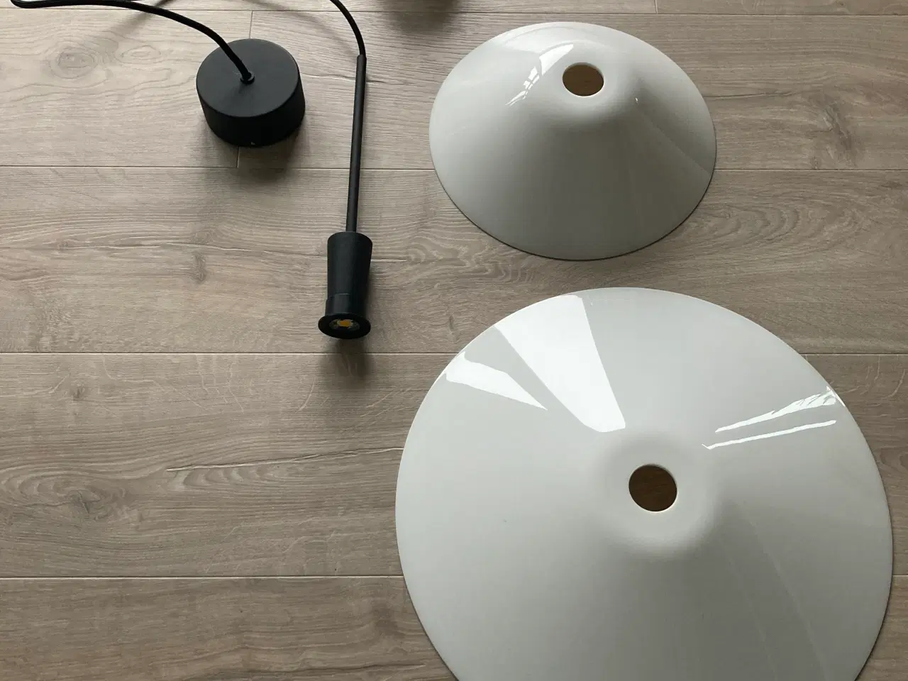 Billede 4 - Modula Nordlux loftslampe