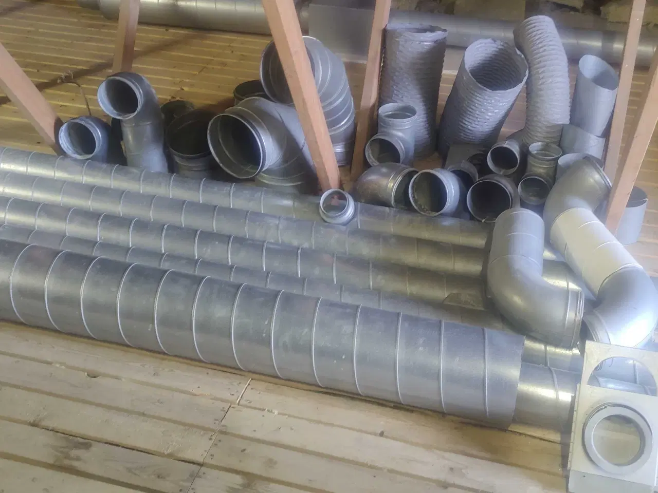 Billede 1 - ventilation rør