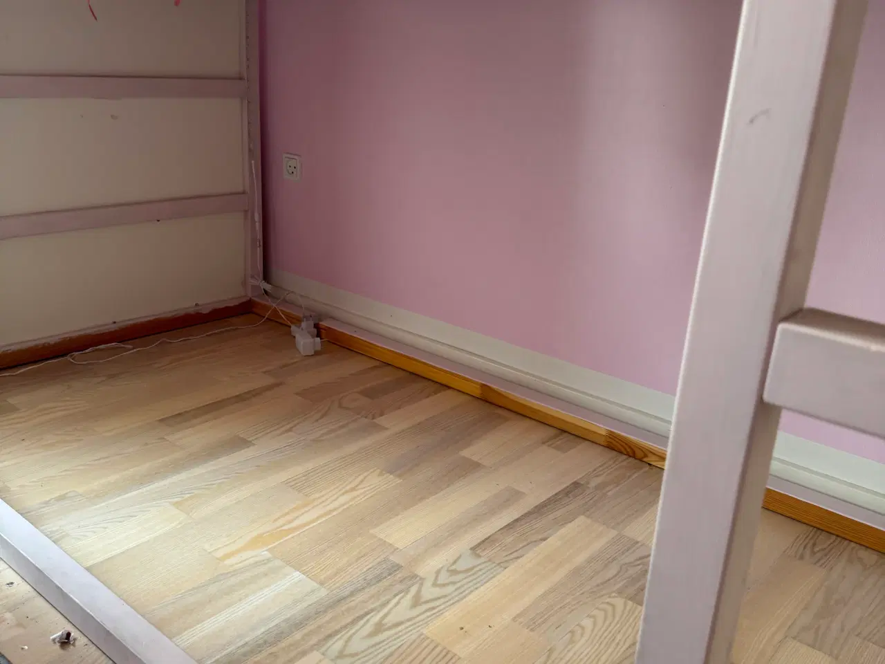 Billede 4 - Børneseng fra Ikea