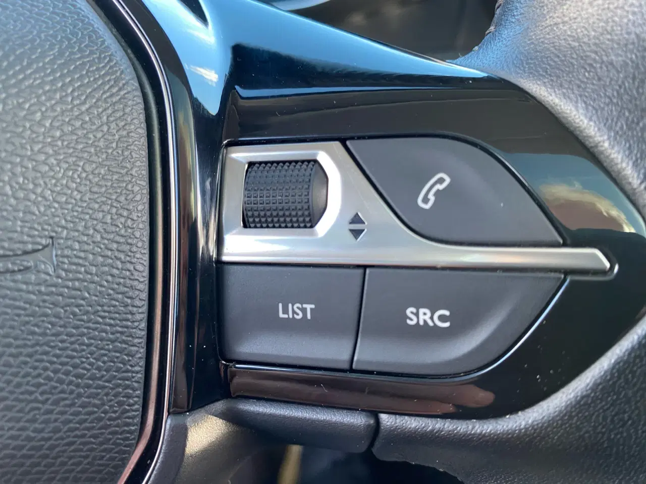 Billede 15 - Peugeot 208 1,5 BlueHDi Allure Comfort 102HK 5d 6g