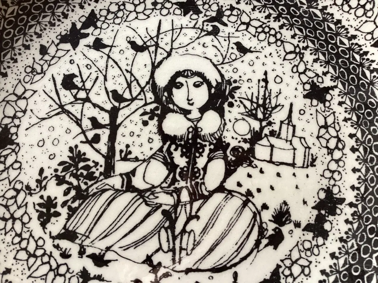 Billede 5 - Bjørn Wiinblad platte/tallerken Årstiderne-vinter