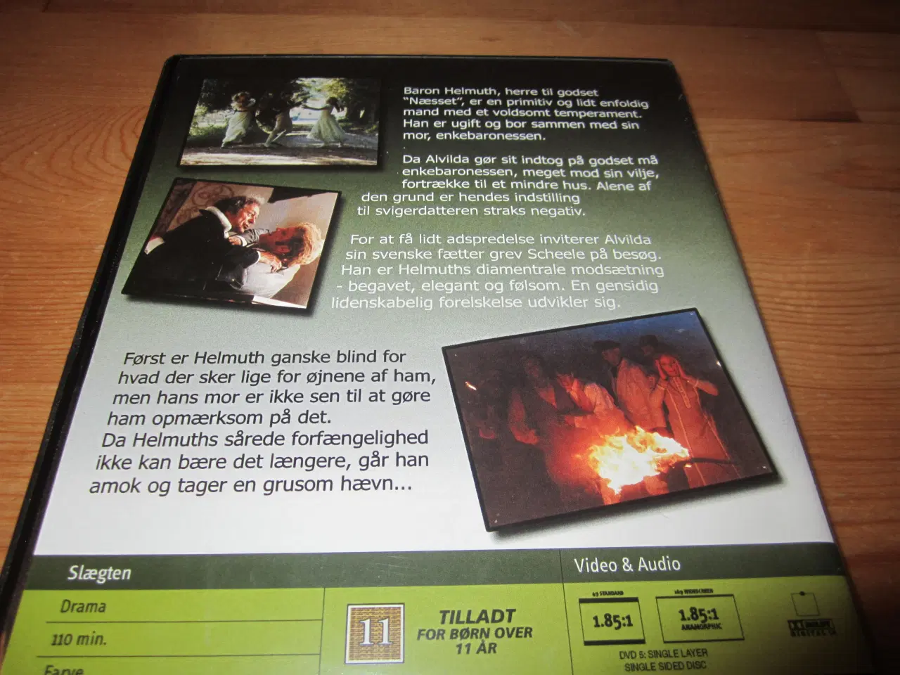 Billede 2 - SLÆGTEN. POUL REICHHARDT & BODIL UDSEN.