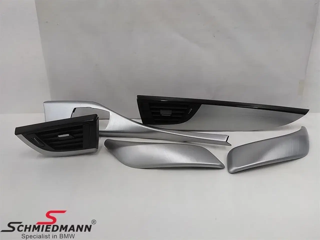 Billede 1 - Interørliste-sæt 04AD INTERIOR TRIM STRIPS, BRUSHED ALUMINIUM K26043 F21 F22 F21LCI