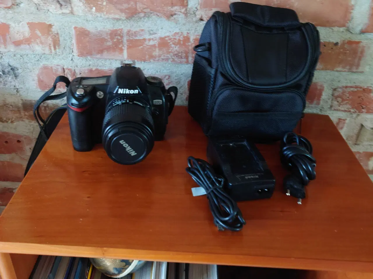 Billede 1 - Nikon D70 , 2Gb ram, 35-80mm objektiv og ny taske