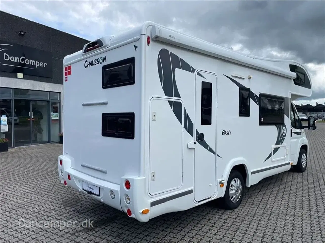 Billede 4 - 2019 - Chausson Flash C 656   UNDER KLARGØRING! Pris følger!2019 Model ! 7.prs. autocamper, med god plads - børnefamiliens foretrukne, 150Hk Automatgear, Aircon på bodel.