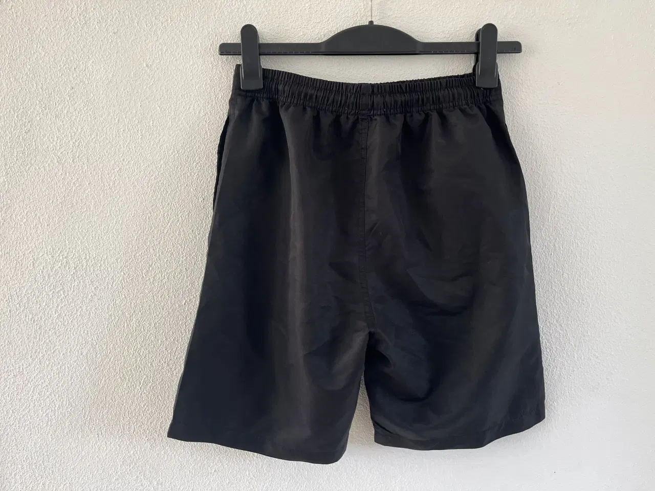 Billede 3 - Badeshorts str.170