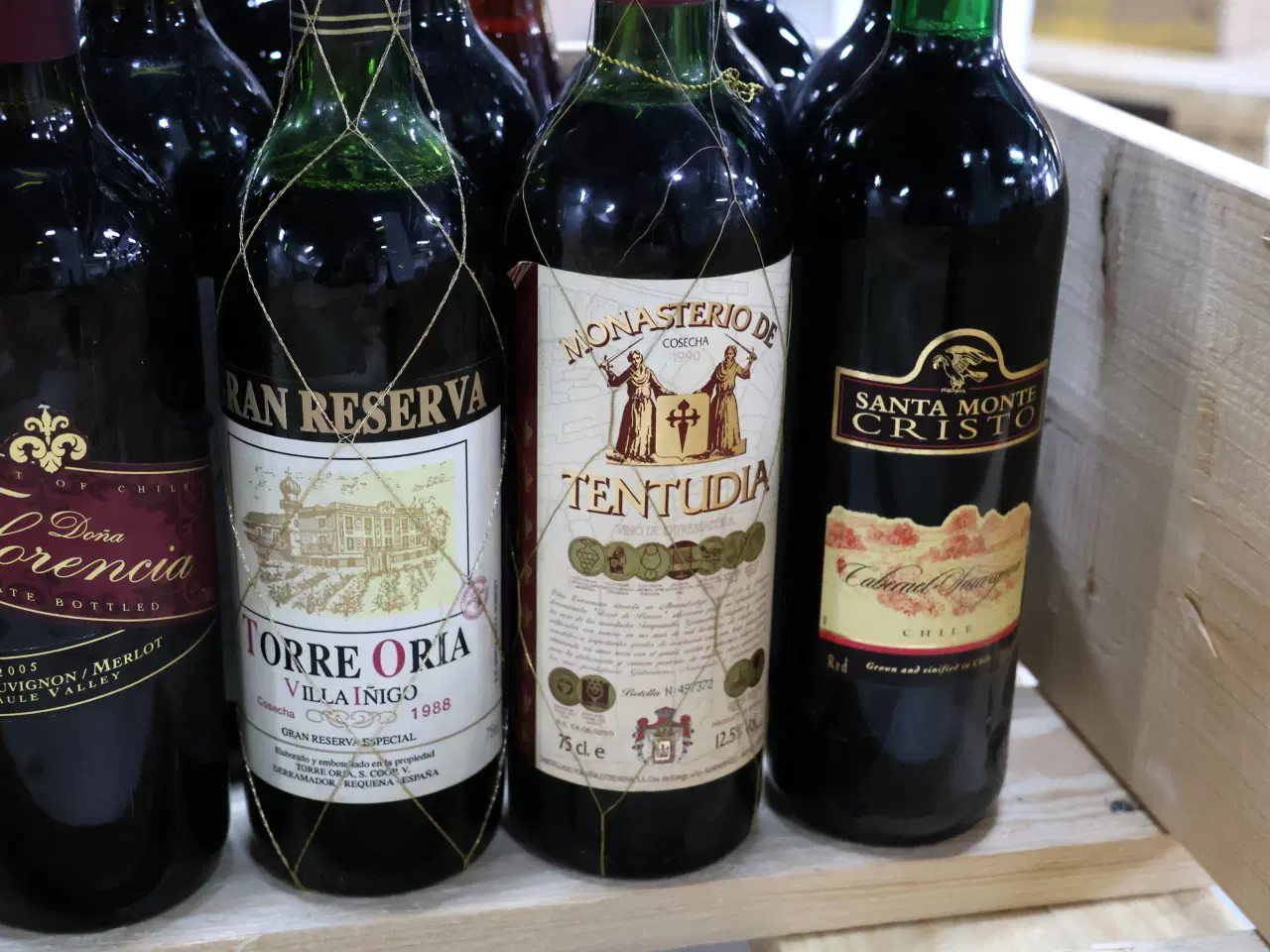 Billede 12 - 68 Flasker div vine.