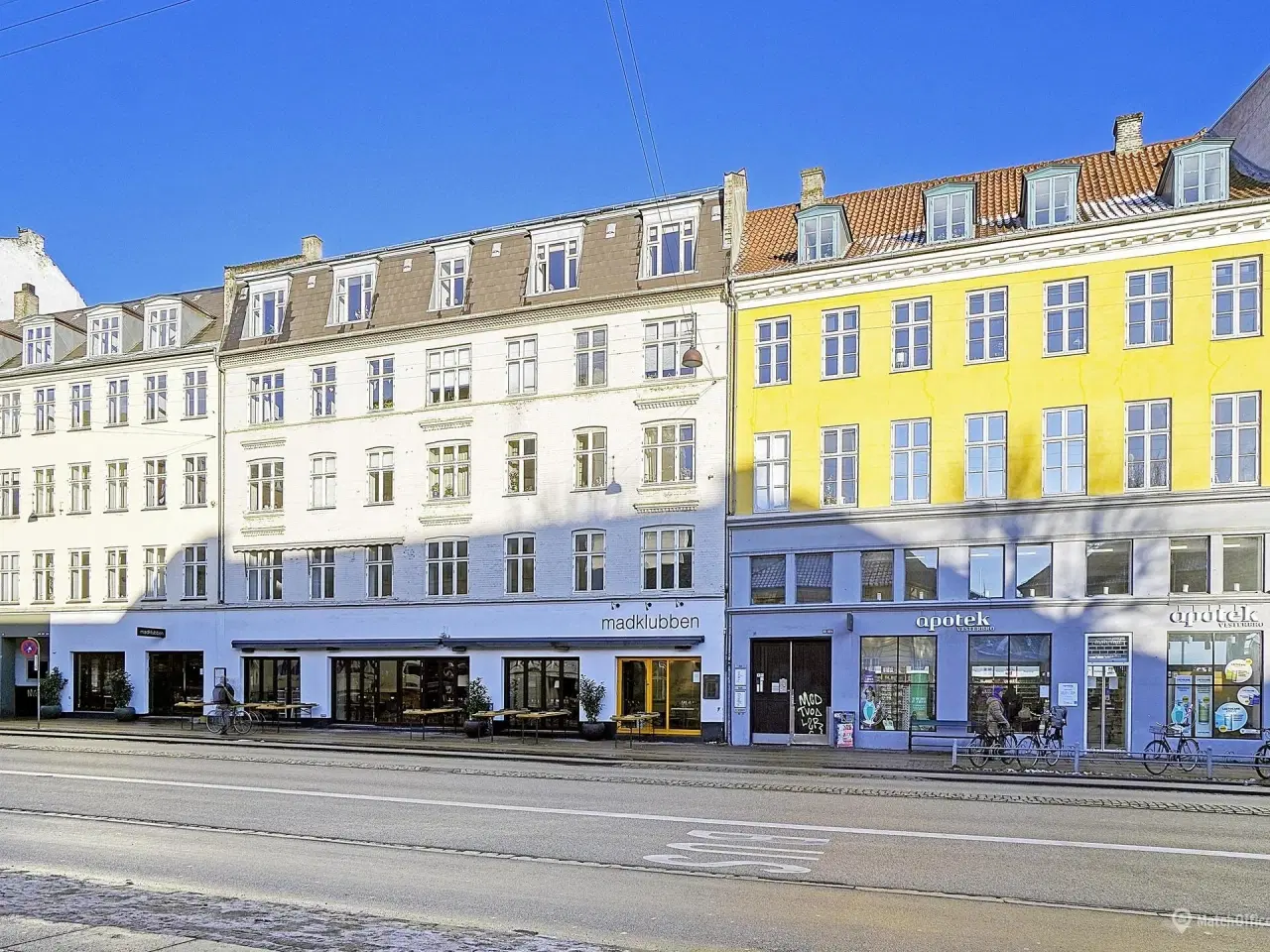 Billede 2 - Nyrenoveret lejemål med mulighed for parkering