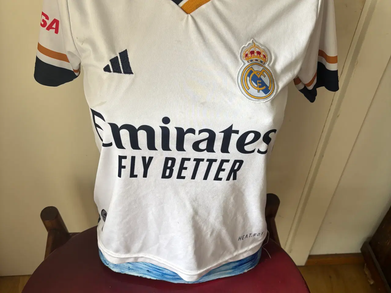 Billede 3 - Adidas Real Madrid Fodboldtrøje – Str. 128– Hvid 