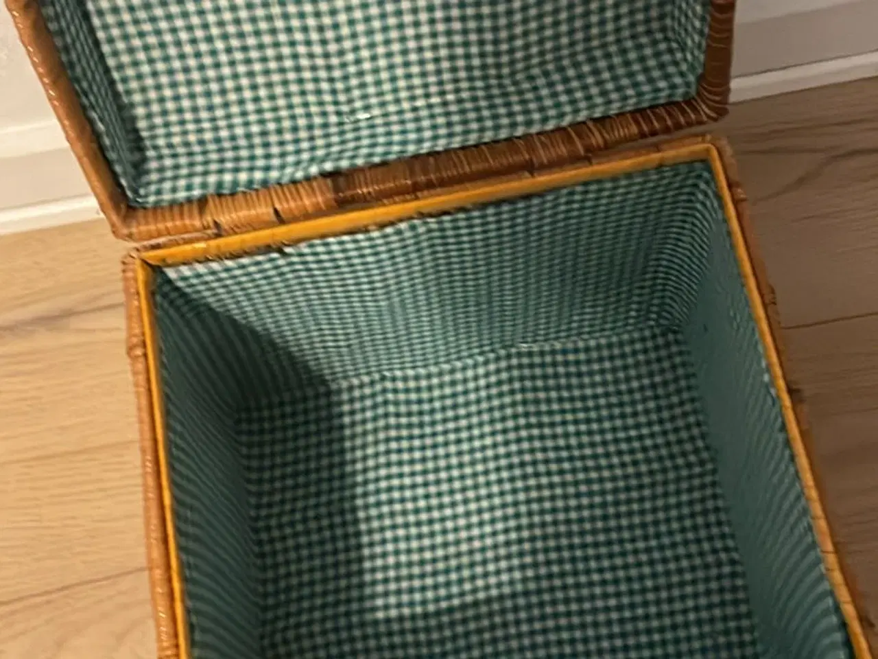 Billede 2 - Picnic kurv 